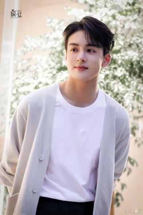 广东十大知名演员第十名：乔骏达；广州第九名：李俊毅；广州第八名：吴彦姝；广州第七