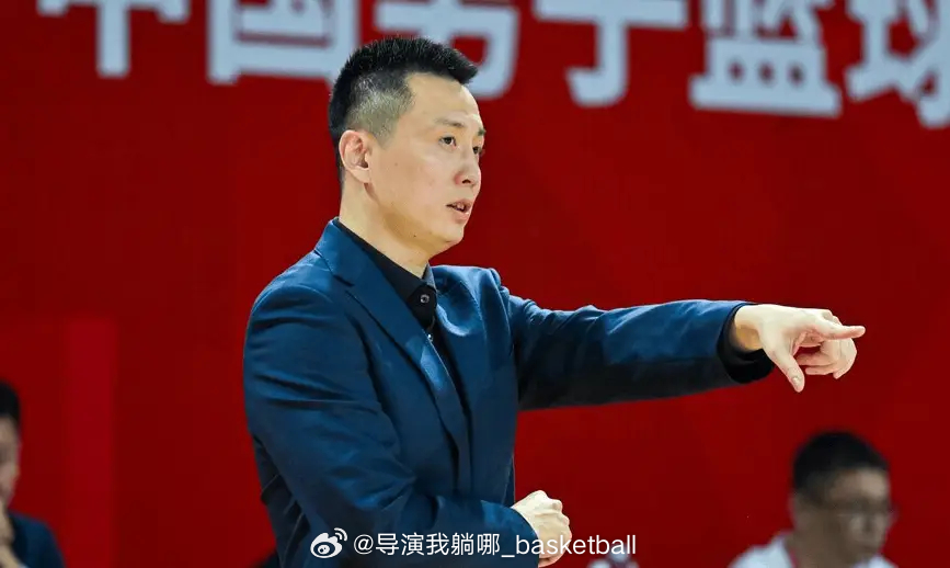 上海主帅卢伟在球队大胜对手40分之后称赞对手：广东是一只强队，我们今天是抱着学习