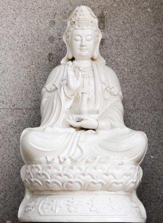 美好的一天从晨起发愿开始，心情立马变好，心生欢喜，满心愉悦，结下无量善缘，所遇所