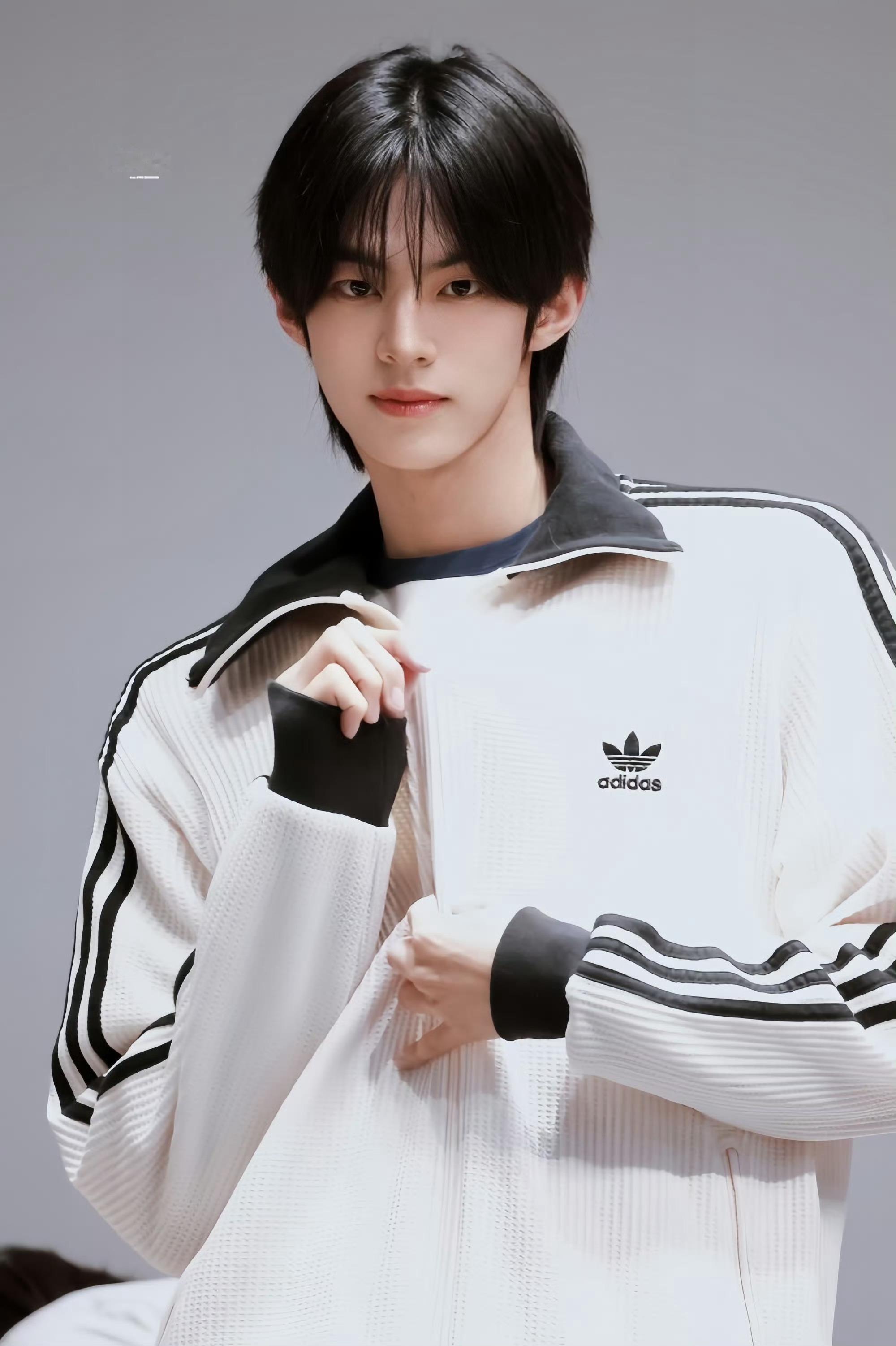 我家爱豆说啥了 “谢谢你照亮我们的青春，现在是我们照亮你们青春的时候了”    