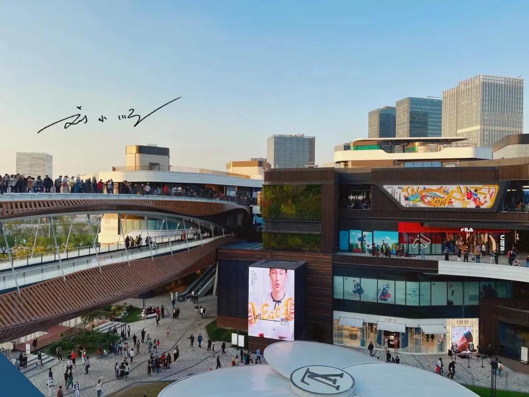 恰恰相反，我倒觉得，上海才是“最喜欢外地人”的城市？

这里是刘小顺的旅行和生活