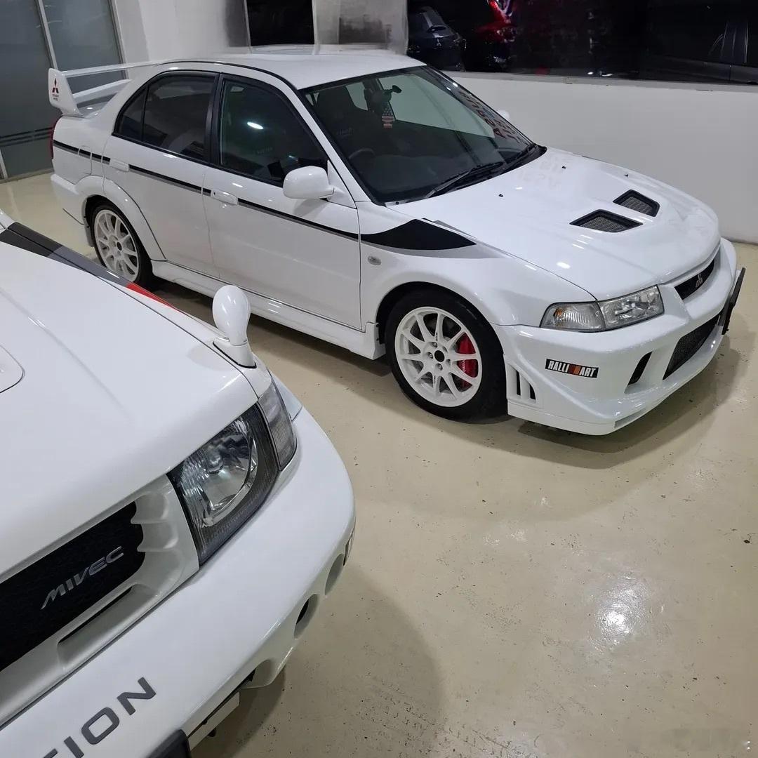 帕杰罗  唯有热爱可抵岁月漫长 EVO三菱帕杰罗三菱翼豪路神evomitsubi