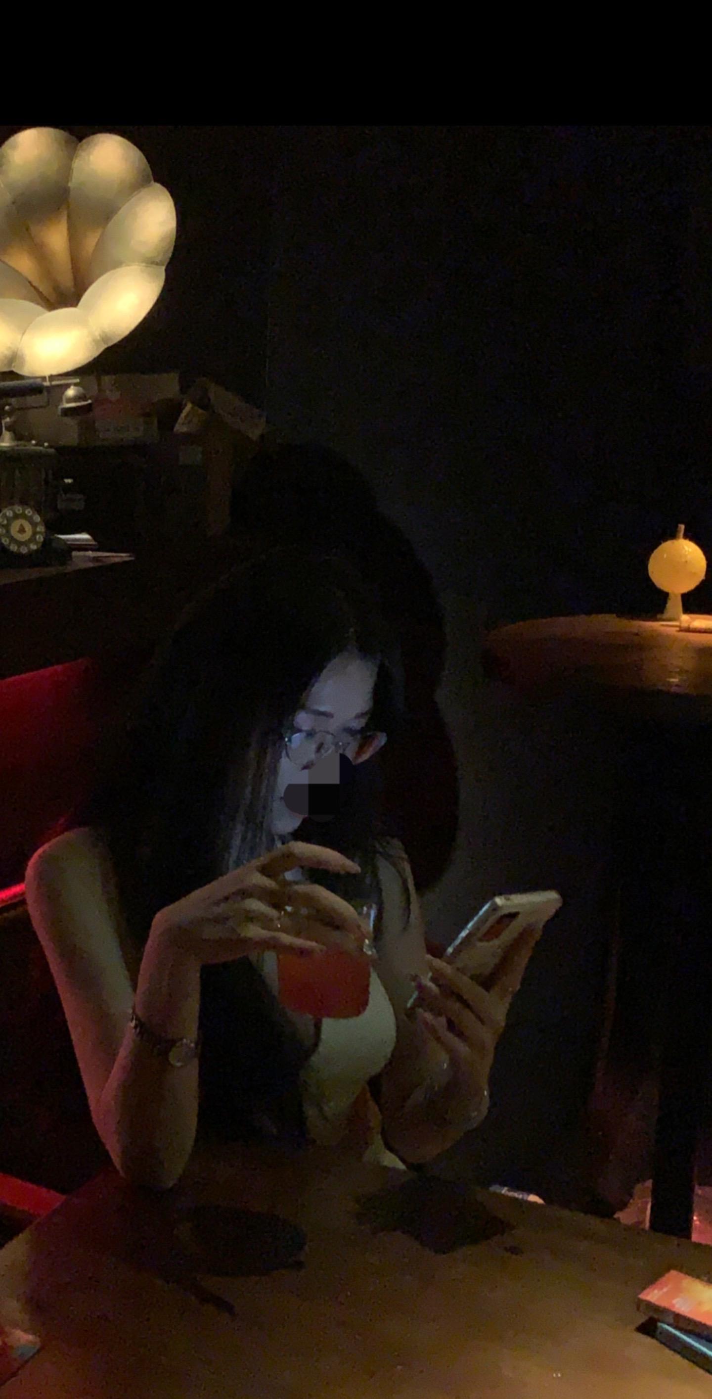 说好了下班不回工作信息了  姐姐野蛮生长
