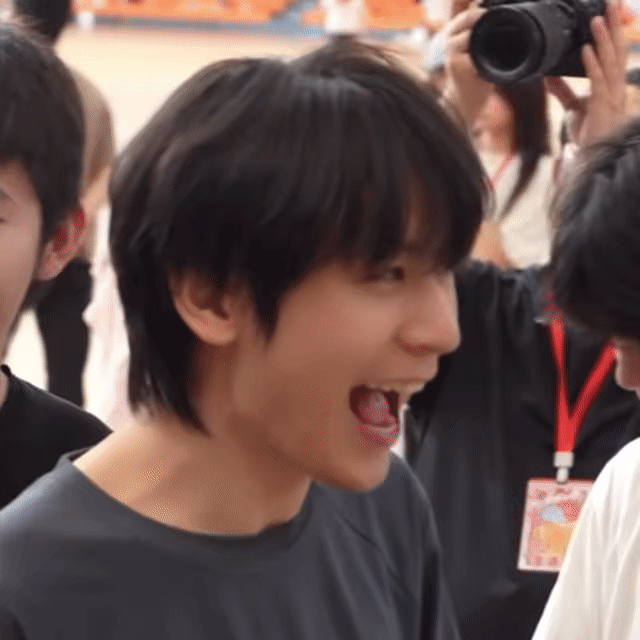 我磕钎九be like： 