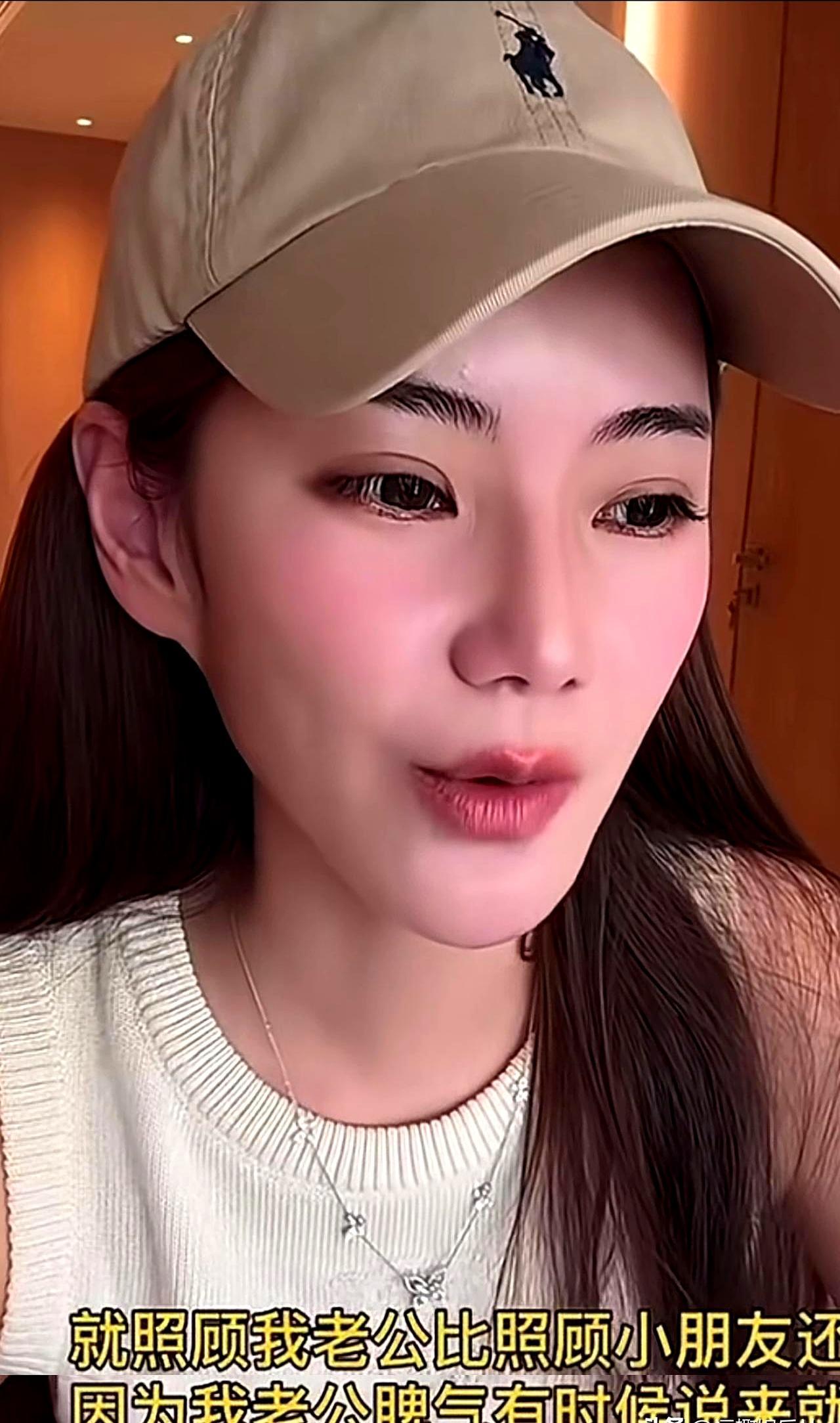 让情绪失控的男人低头，靠的从来不是说教。
 
曾经醉酒爆粗口的汪小菲，如今在月子