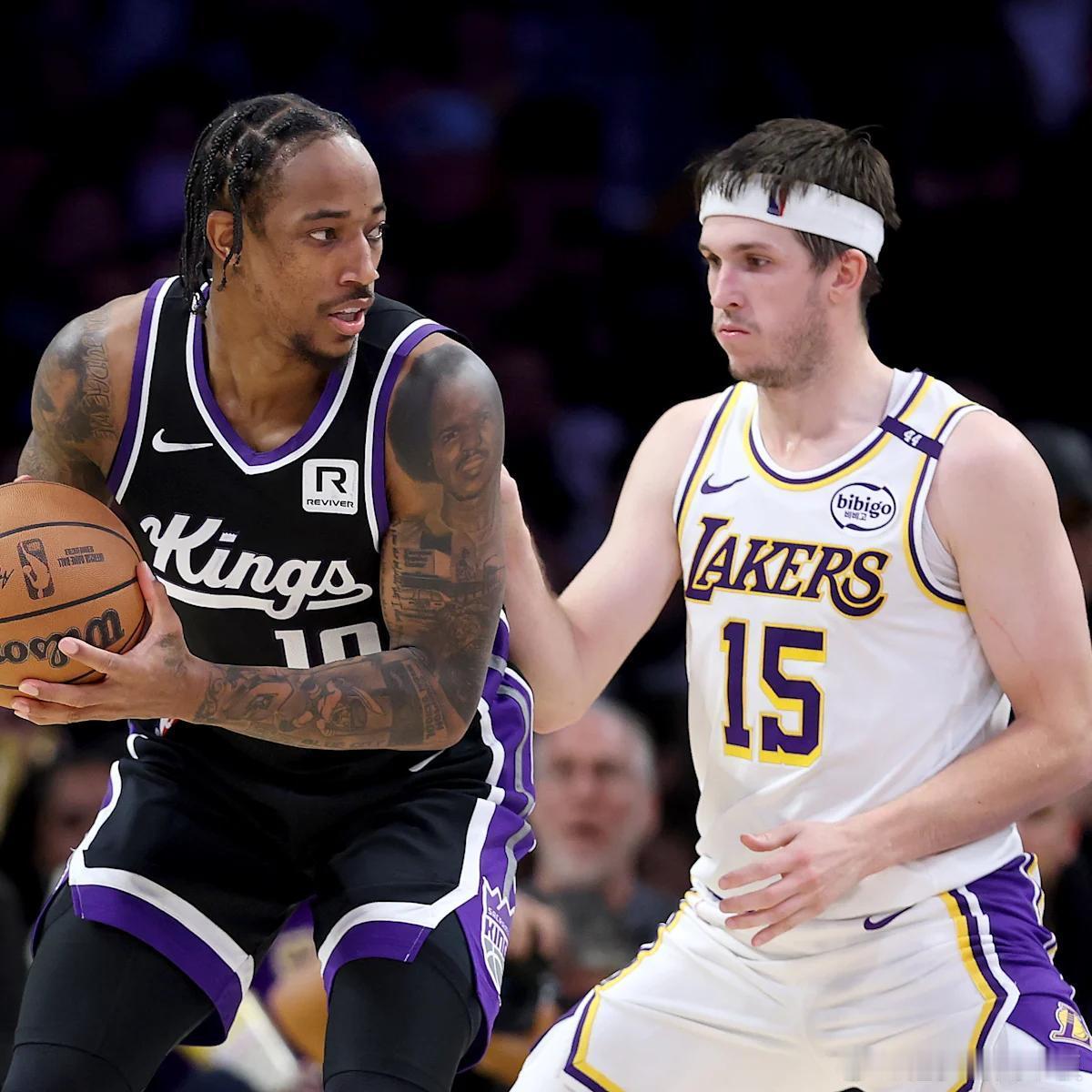 后天10:30，湖人将进行季前赛收官战，对手为国王👀雷迪克表示，最后一场会派出