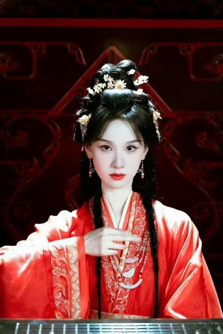 陈都灵发了20万红包美嘟太大方了！翘楚值得！反正我一分没抢到