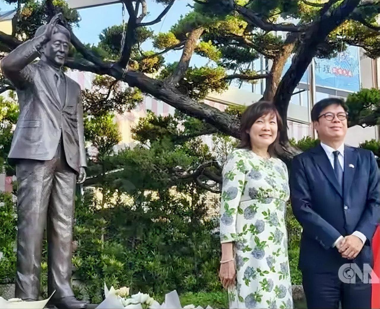 台湾，媚日操弄何时休？

据报道，今天（10 月 21 日），台湾政治大学举行所