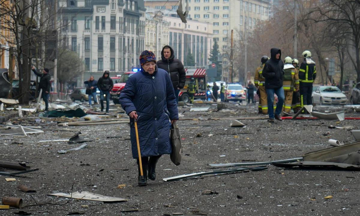 乌克兰彻底陷入入不敷出的死循环，一场最难熬的凛冬已经提前锁定，财政红灯亮到底。