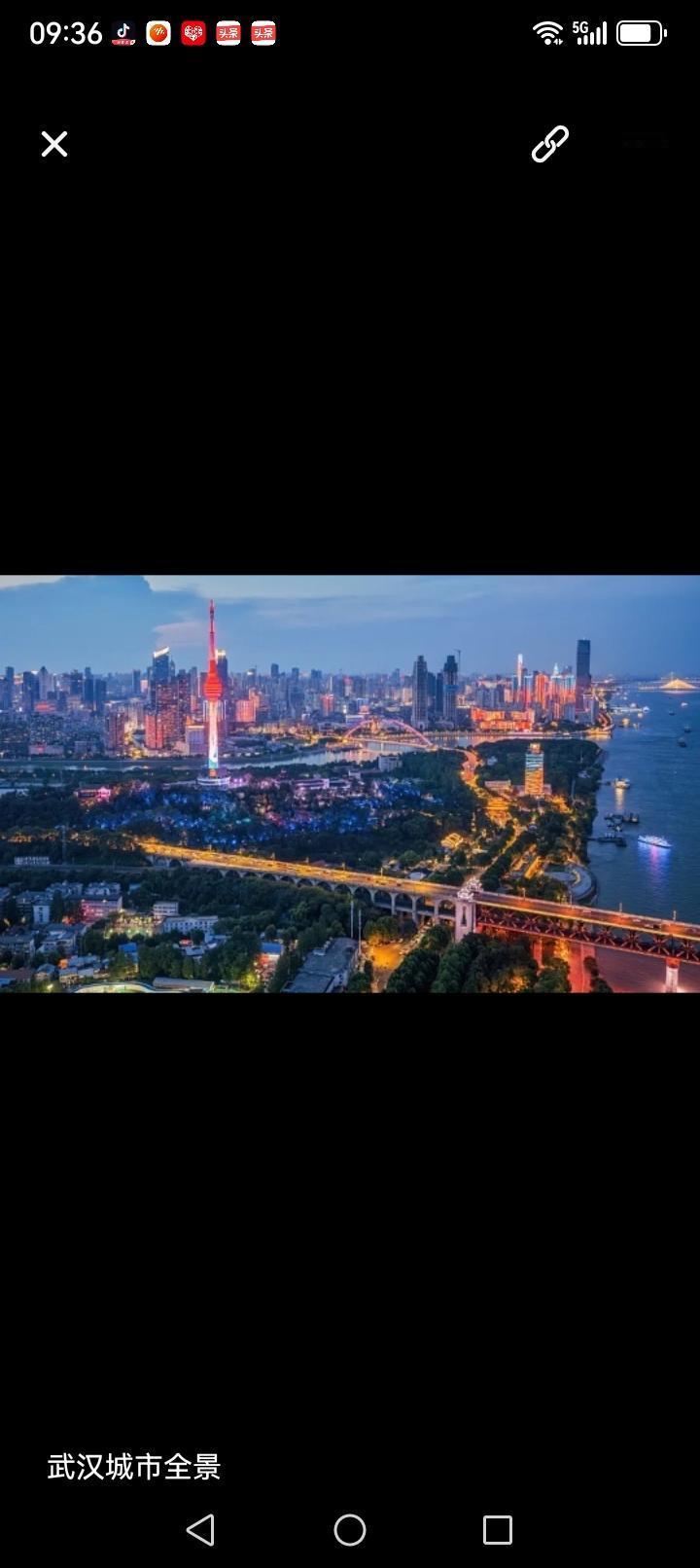 我被90后男孩教育了

昨晚我家亲戚聚会，目的是庆祝我小姨的孙子博士毕业成功入职
