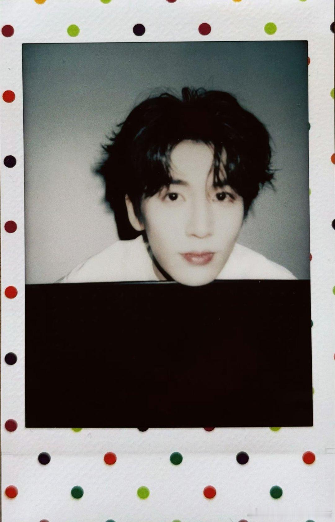 张凌赫拍立得🥰🥰 