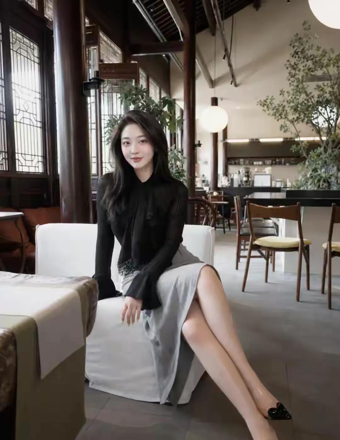为这种穿搭评论一下，走到大街上是不是回头率高啊！