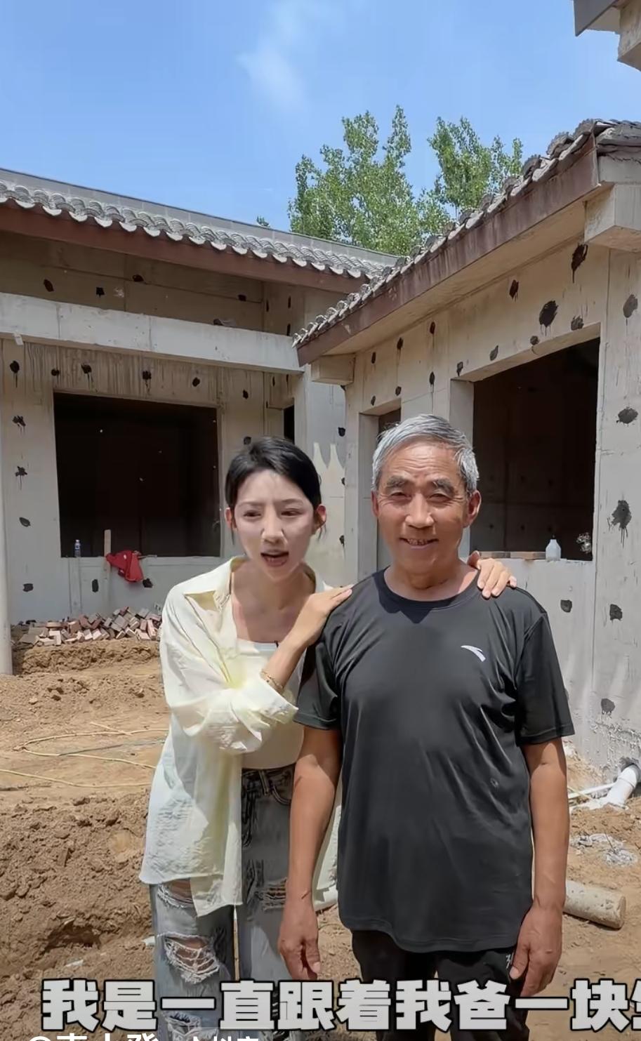 麦小登与老五叔的房子盖得惊天动地，每期看麦小登视频都希望她家盖房的进度要快。
麦