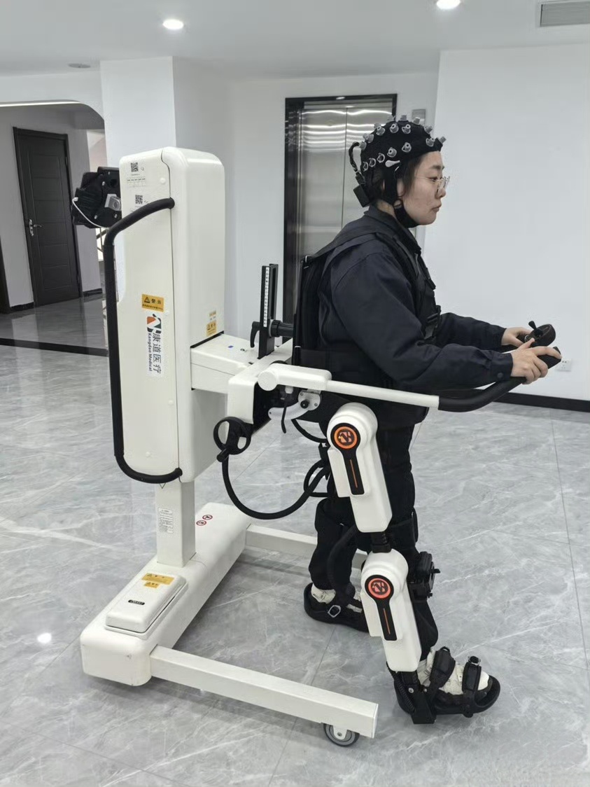 候鸟老人选择在青岛康养在青岛，24℃的夏天是自然的馈赠，而“中国康湾”的蓝图，正