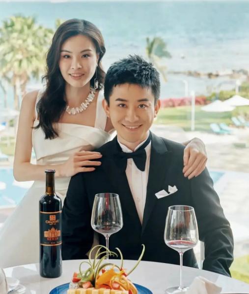 2020年，跳水皇后吴敏霞被医生叫到身边：“你先生张效诚需要抢救，病危通知书，你