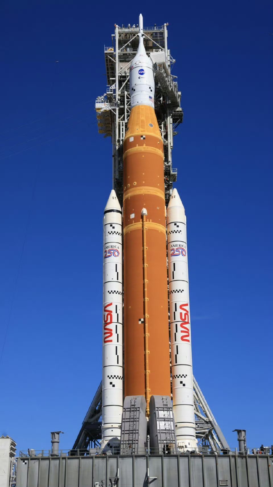 该不会东大比阿尔忒弥斯计划先登月