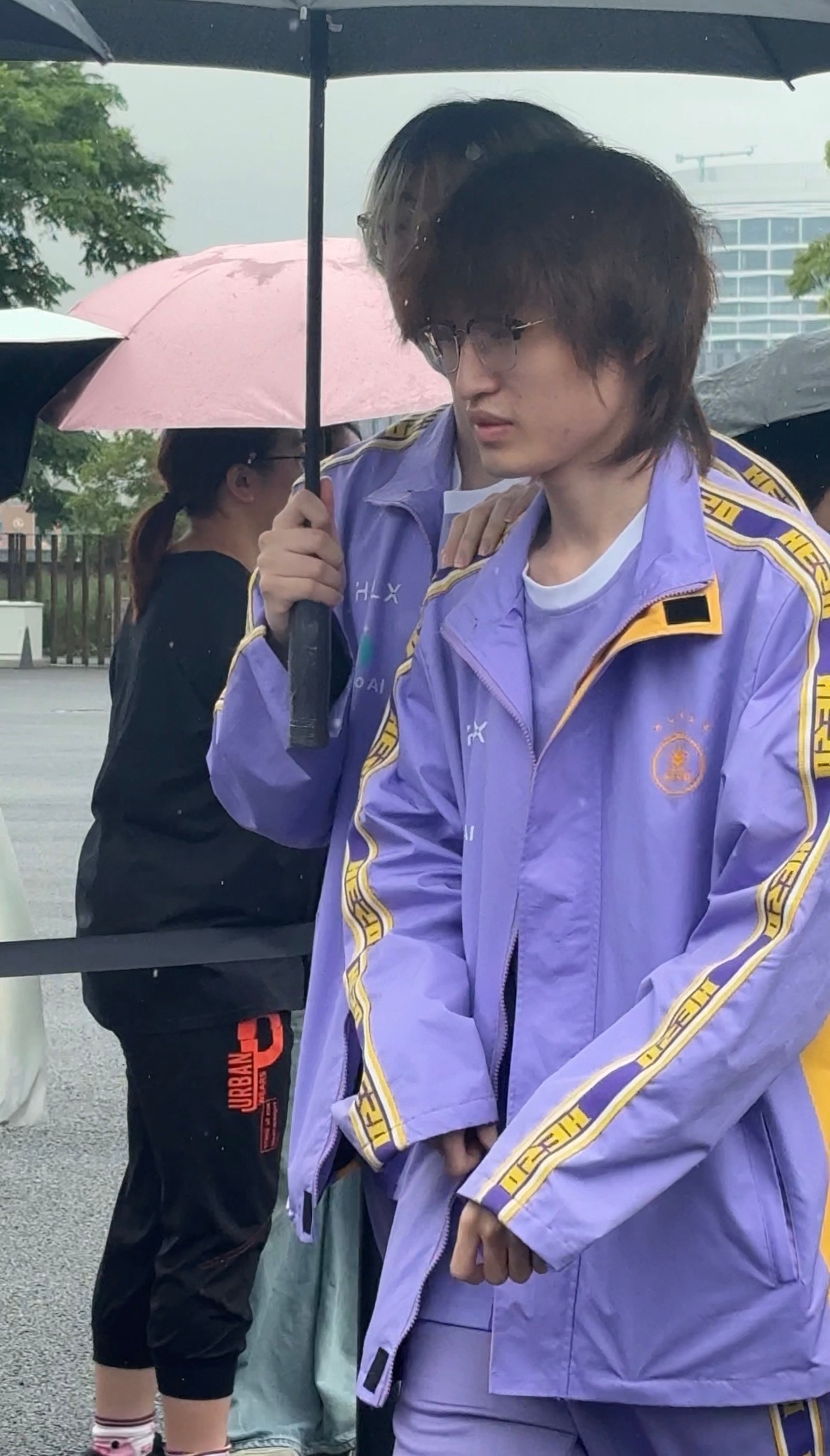 萌吖萌吖 