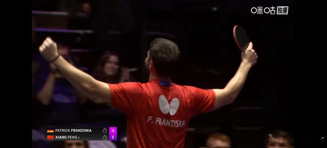 创纪录！国乒男线出战应该是首次亏钱，随着向鹏不敌弗朗西斯卡，三名球员全部止步于法