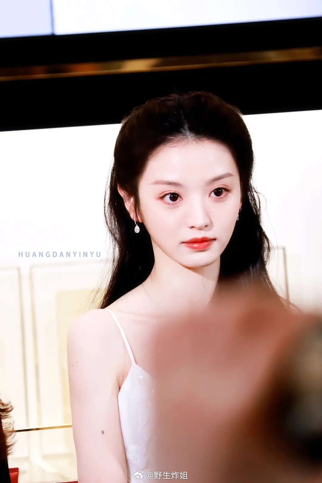 理性分析田曦薇掀起刘海不好看的原因是什么 