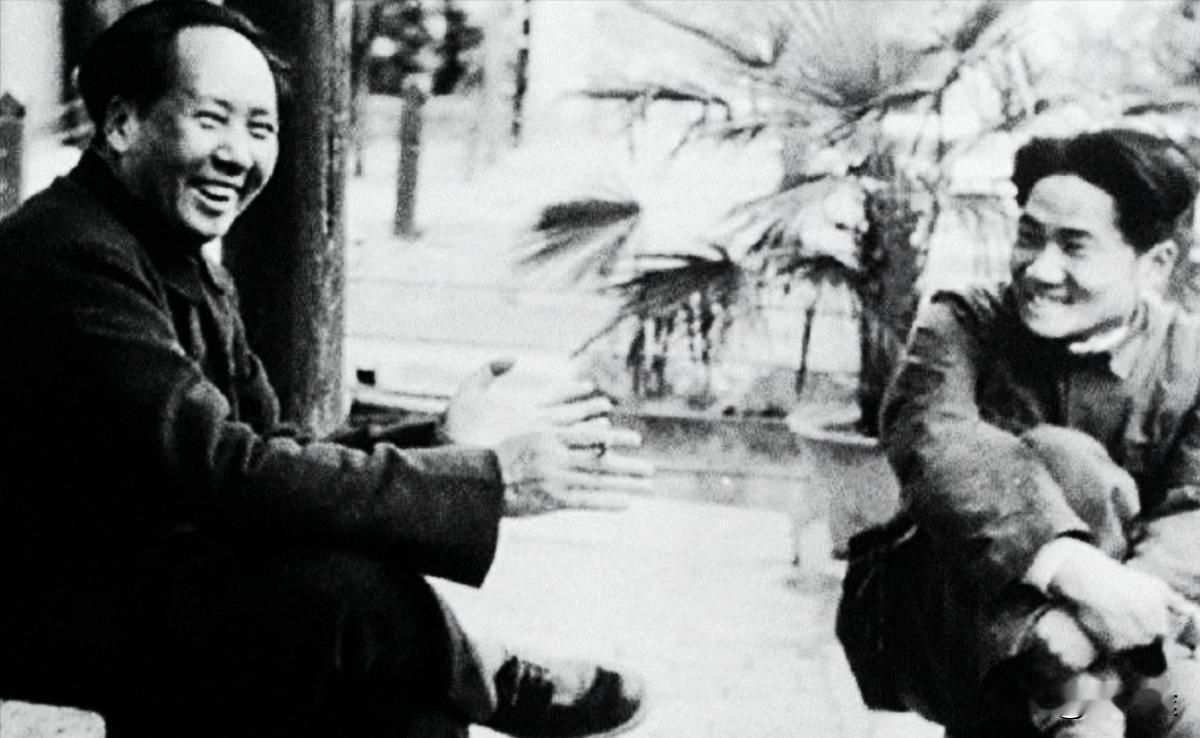 “毛泽东比你伟大吧？他就一个全乎儿子，朝鲜战场牺牲了，毛主席抽了一夜烟，第二天不