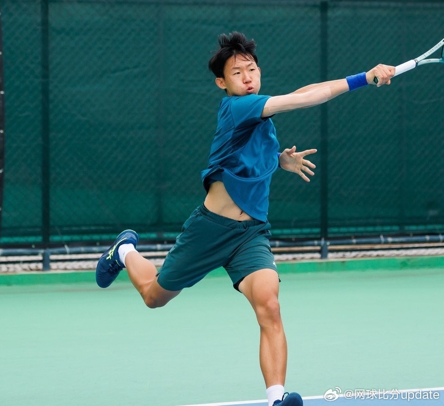 🇨🇳马鞍山M15男单1/4决赛[4/WC]🇨🇳崔杰6-2/6-3 🇷?