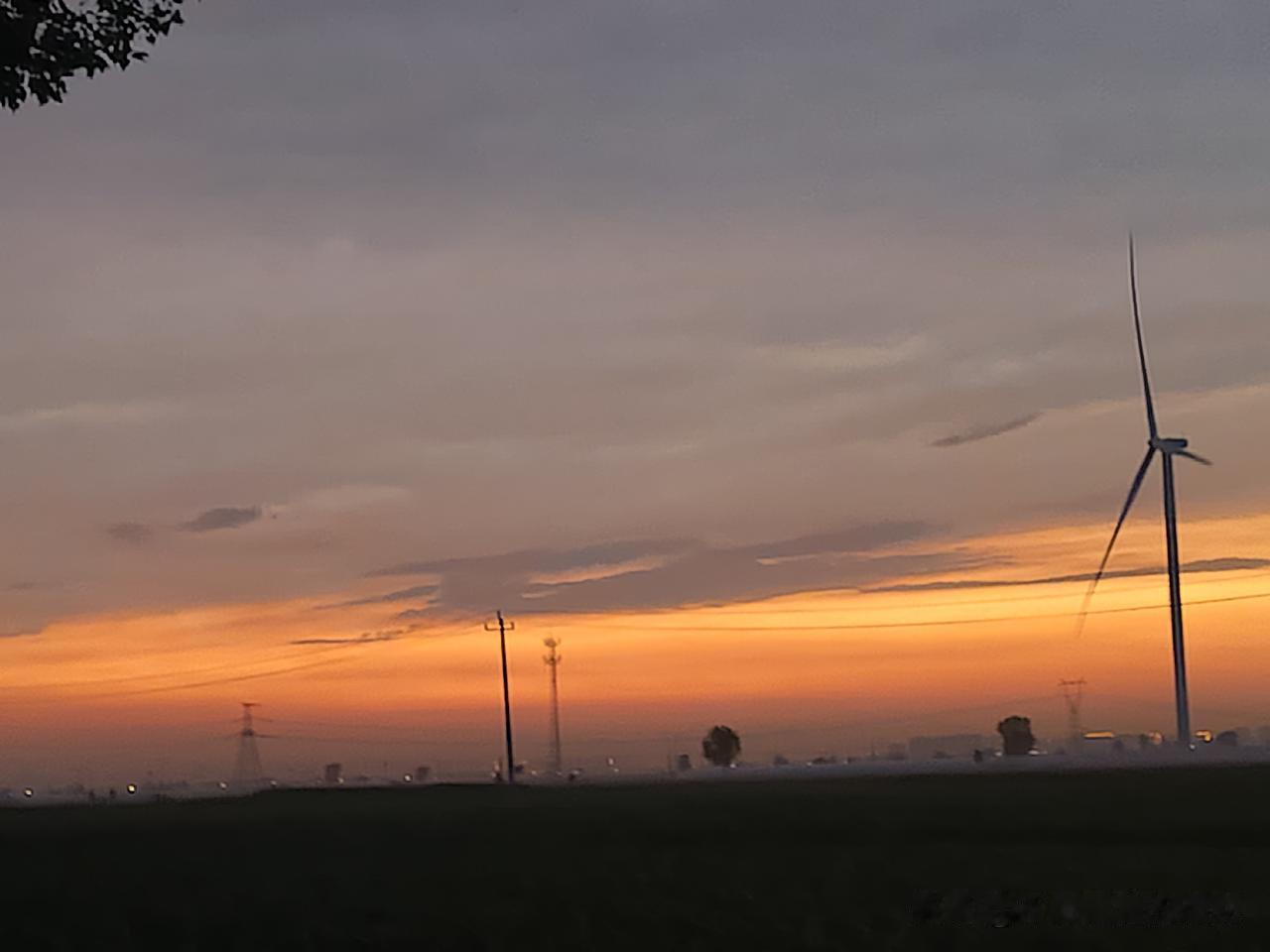 夕晖晚照
美不胜收
景美
心情更美