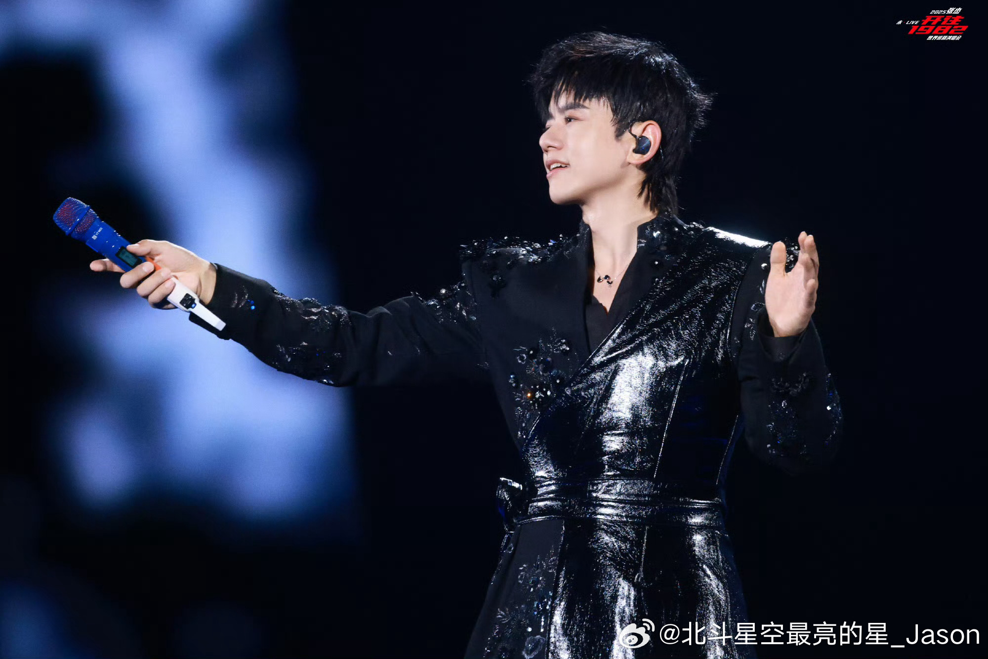 台州今夜被 的嗓音彻底治愈！小雪节气里张杰一开嗓直接春回大地，歌声通透漫过心田，