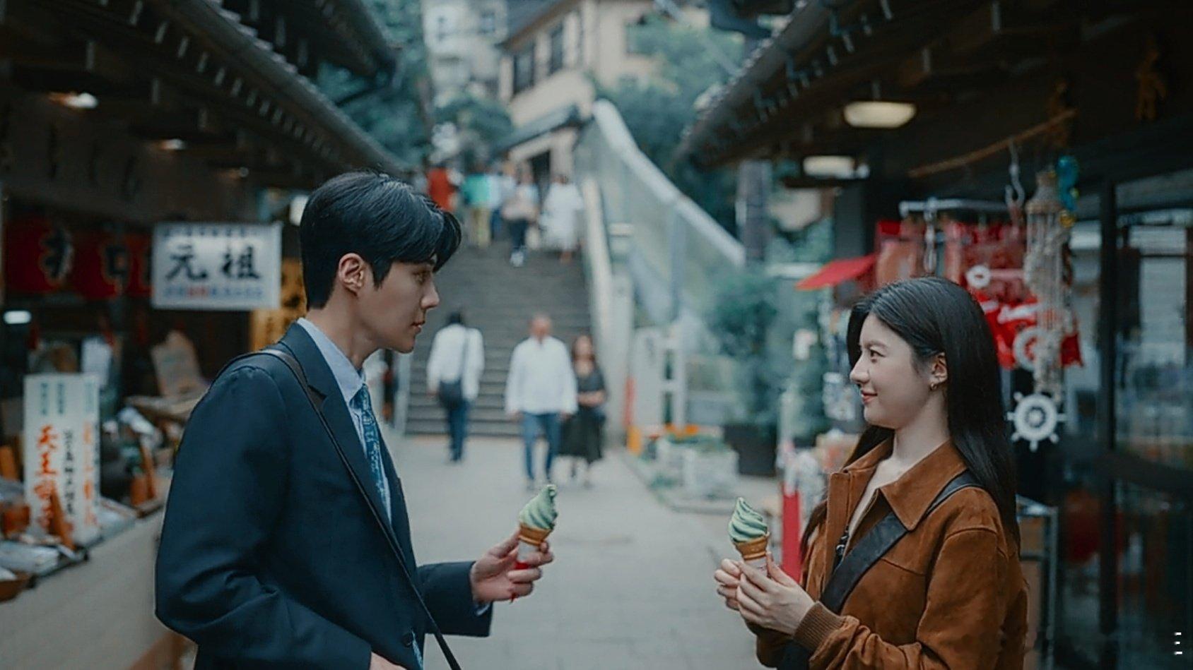 就真的真的很美啊！！！！！画面太好看太舒适了太养眼了！！！！！！！！！这爱情可以