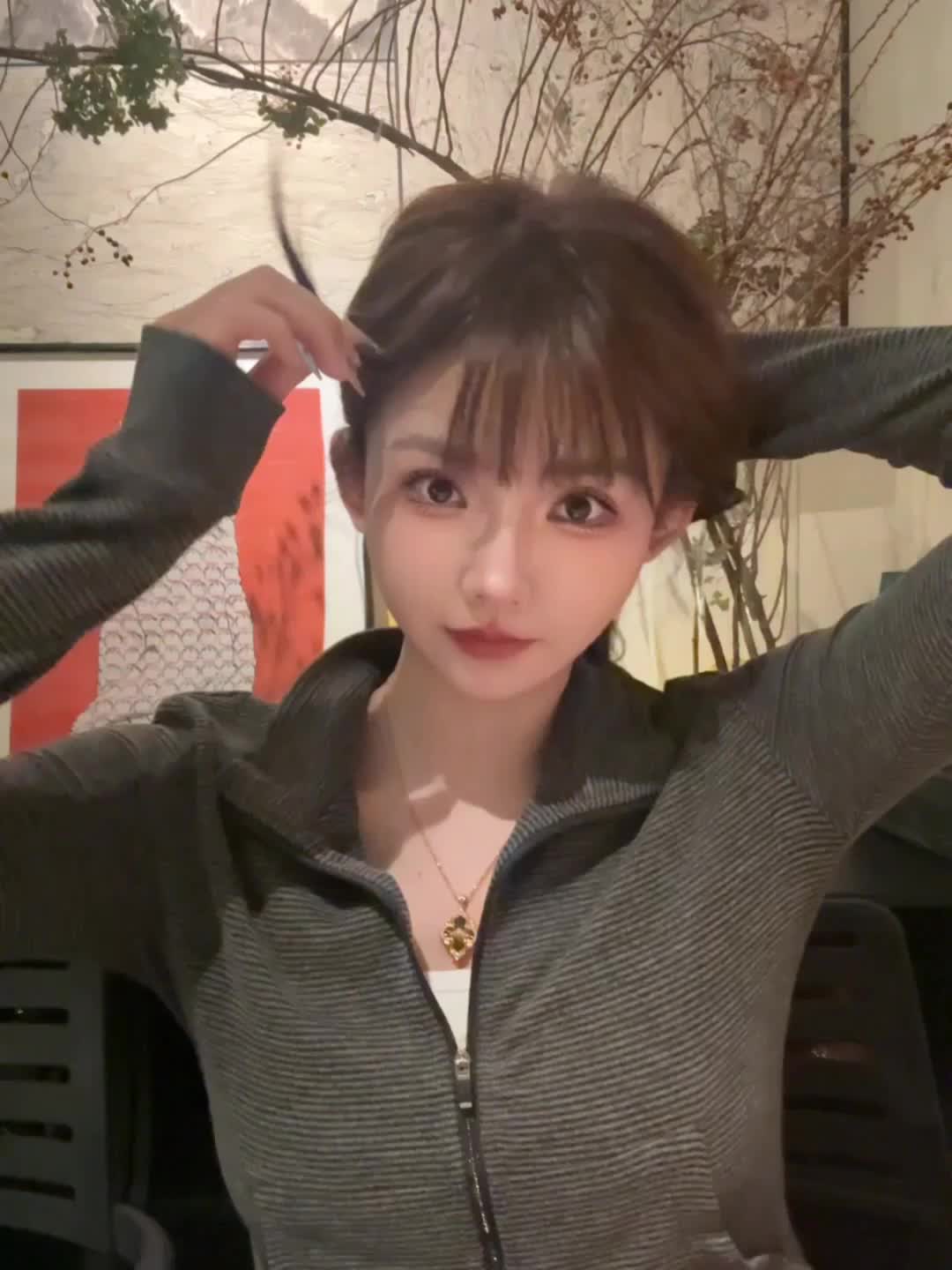 在骂我吗 好可爱 亲你一口好不好