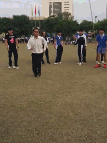 班主任 : 曾经我也是个王者 