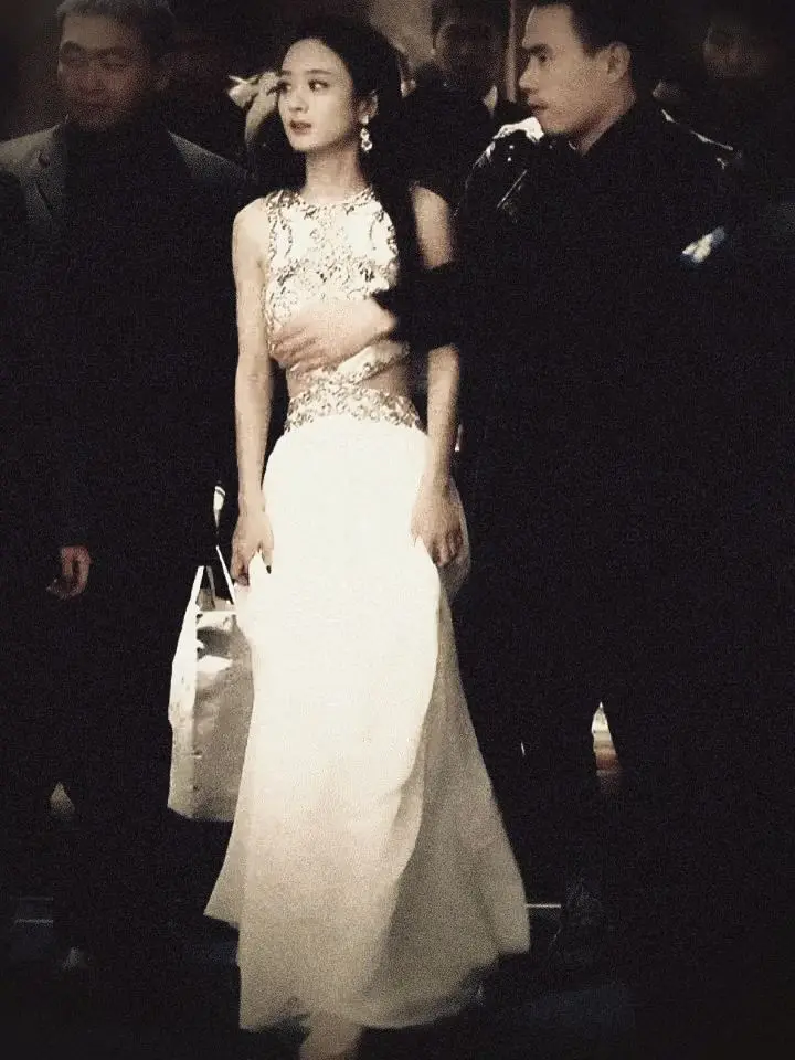 作品是强者的语言，沉默是强者的留白