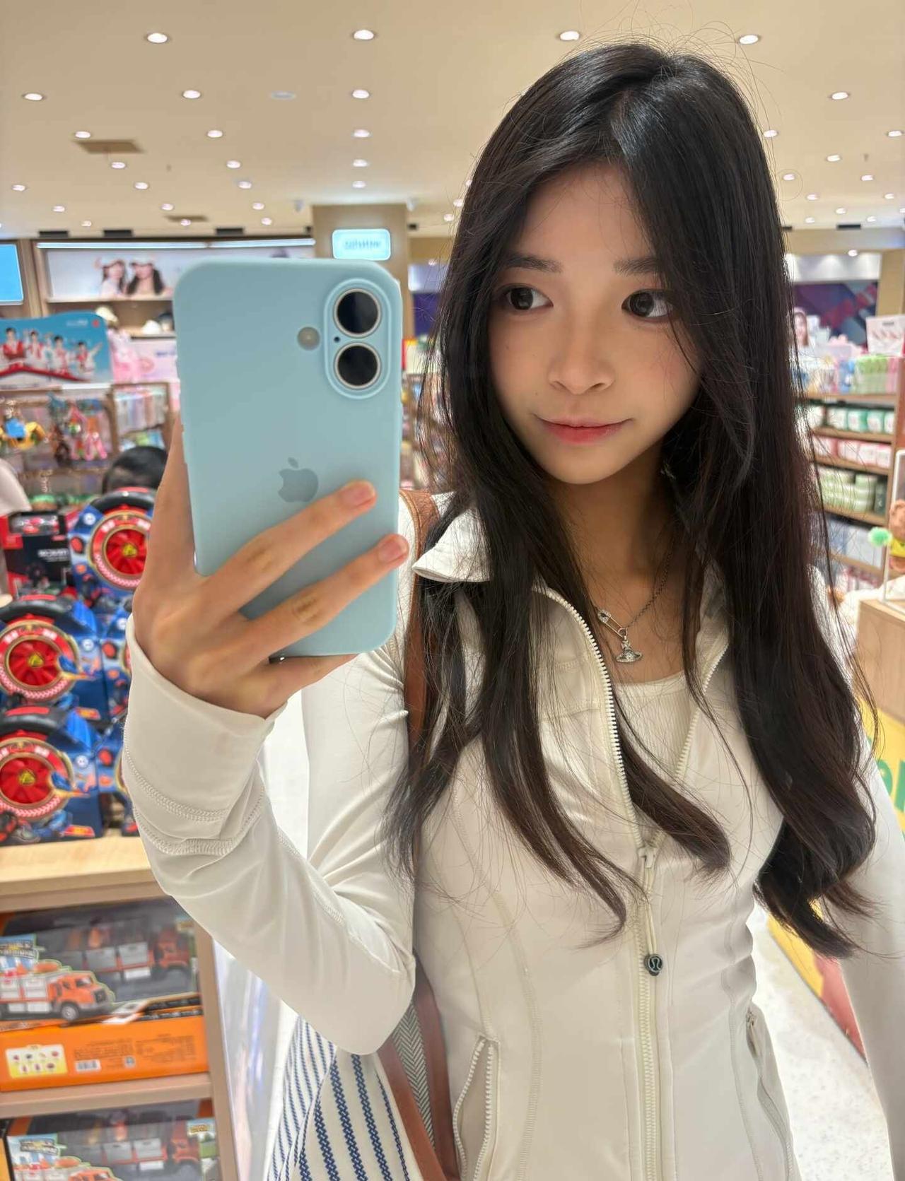 来自16的原相机
感觉xr拍出来更清透会不会！iphone原相机
