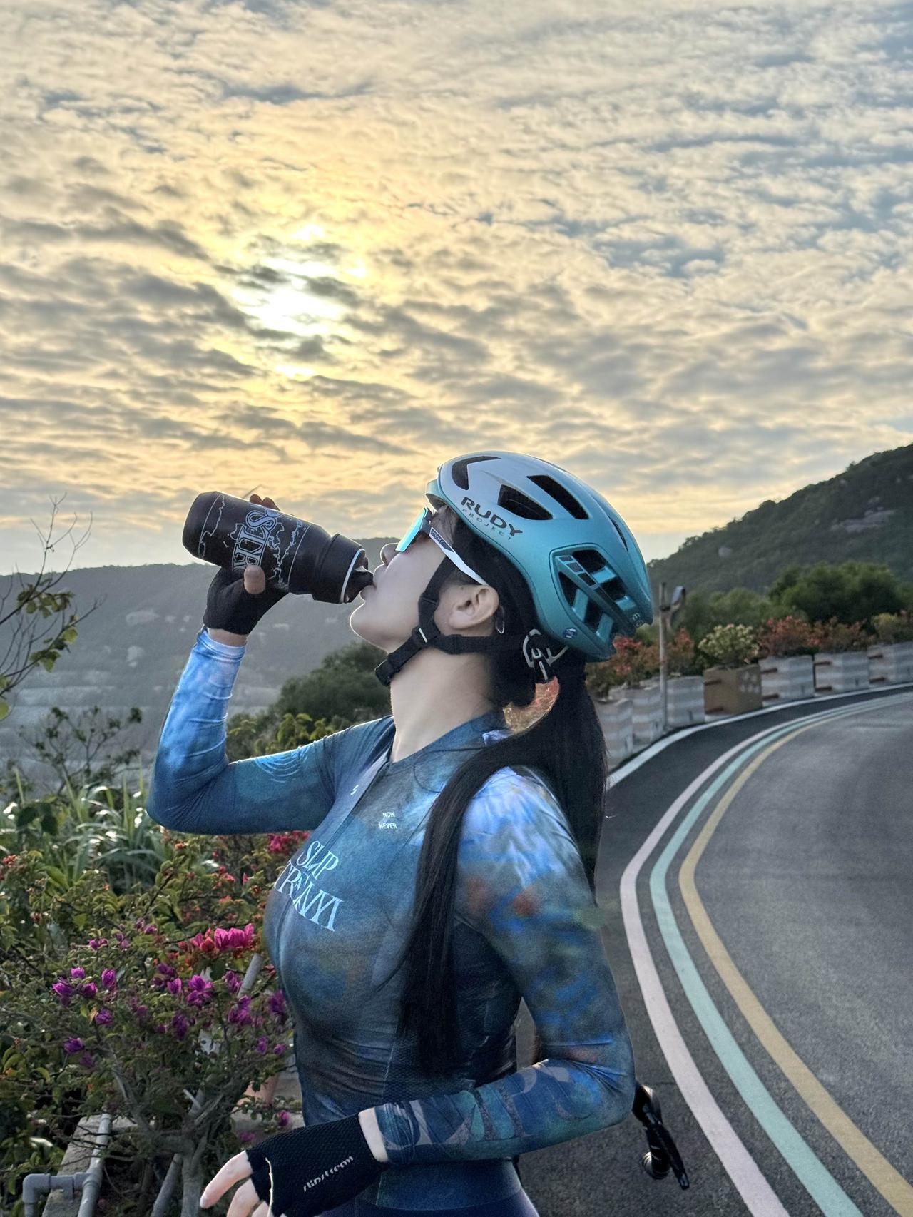 骑行去跨越山海，就是一种浪漫！骑行