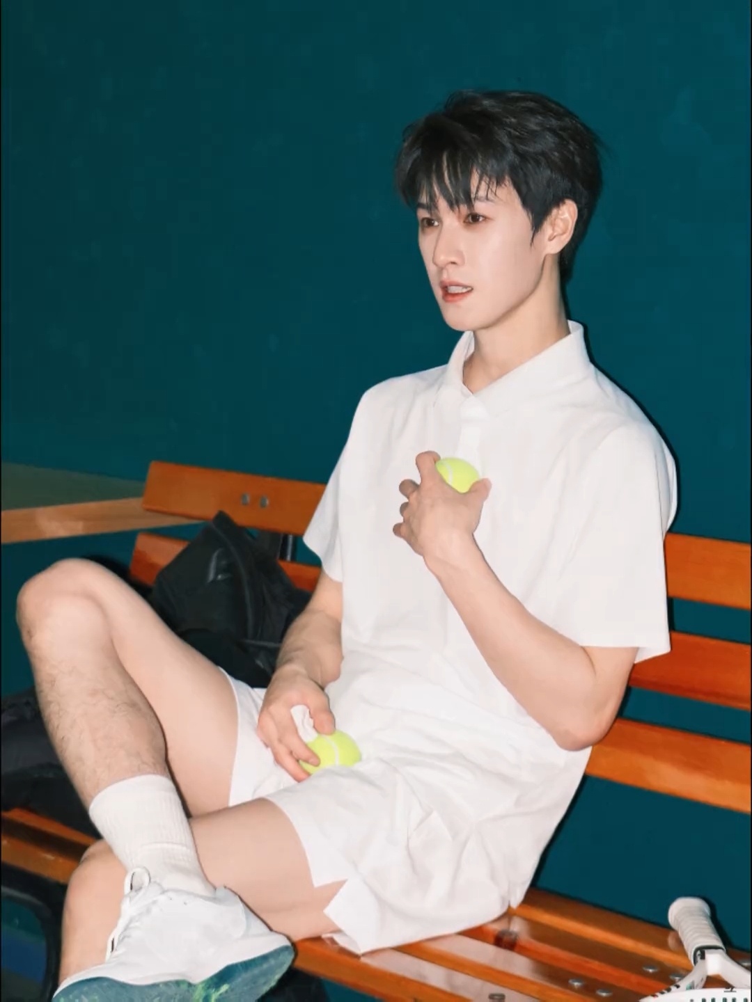 网球少年李昀锐又上线了，想和小林一起打网球