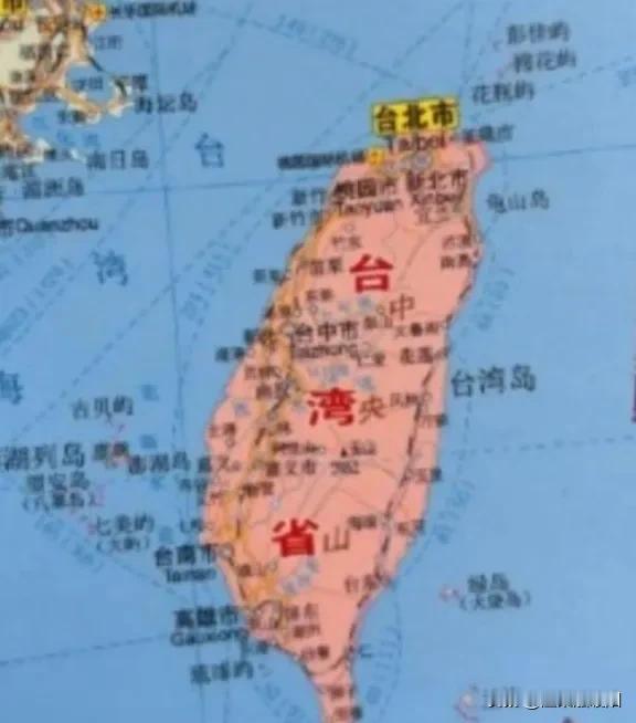 很多人问：“中国为什么不趁机收回台湾？”说白了，不是不想，而是不能，这背后的水深