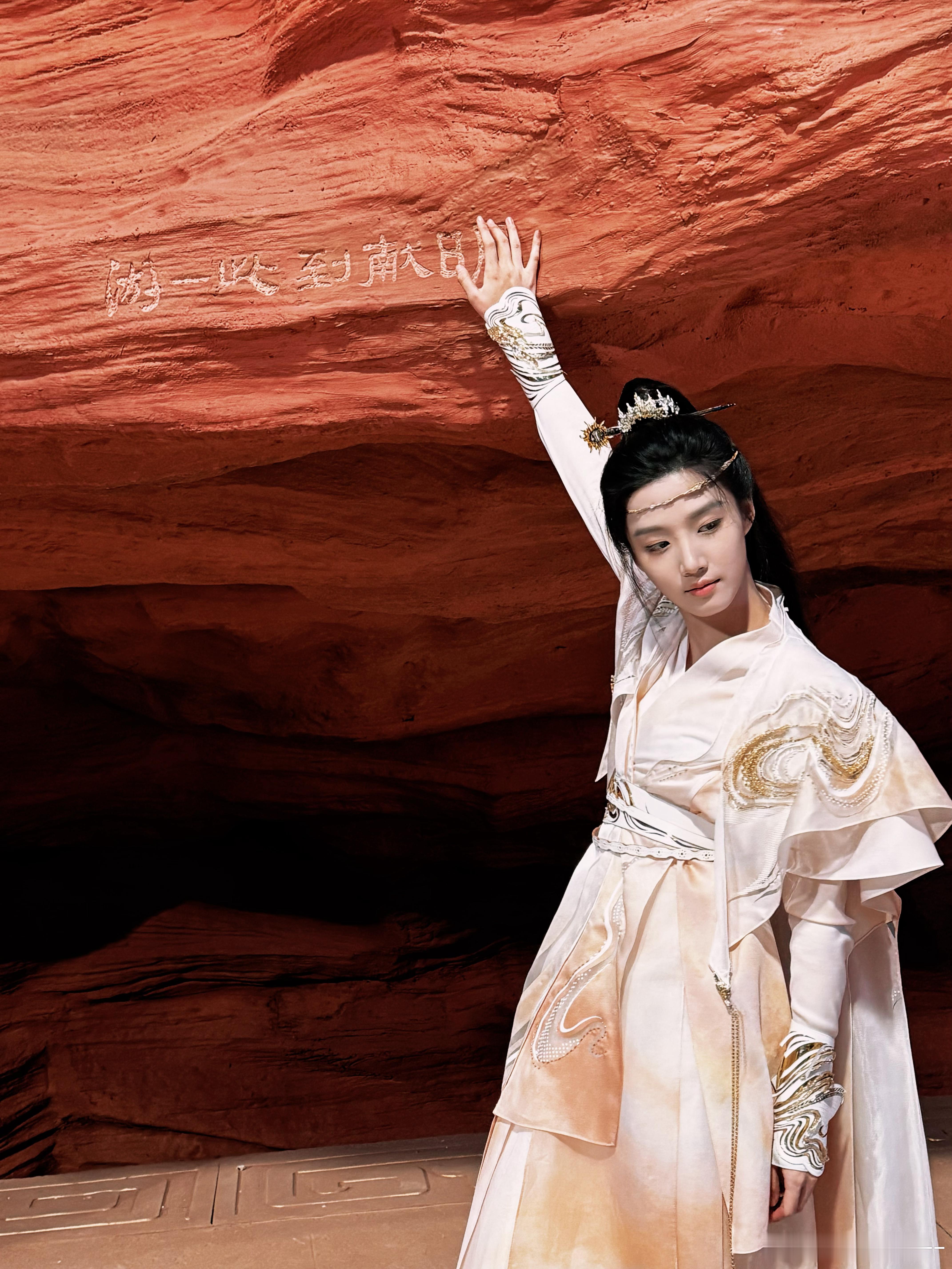 入青云今日收官 拉高我对仙侠剧的标准！👖心智的世界观很新颖，十月黑马仙侠还藏着