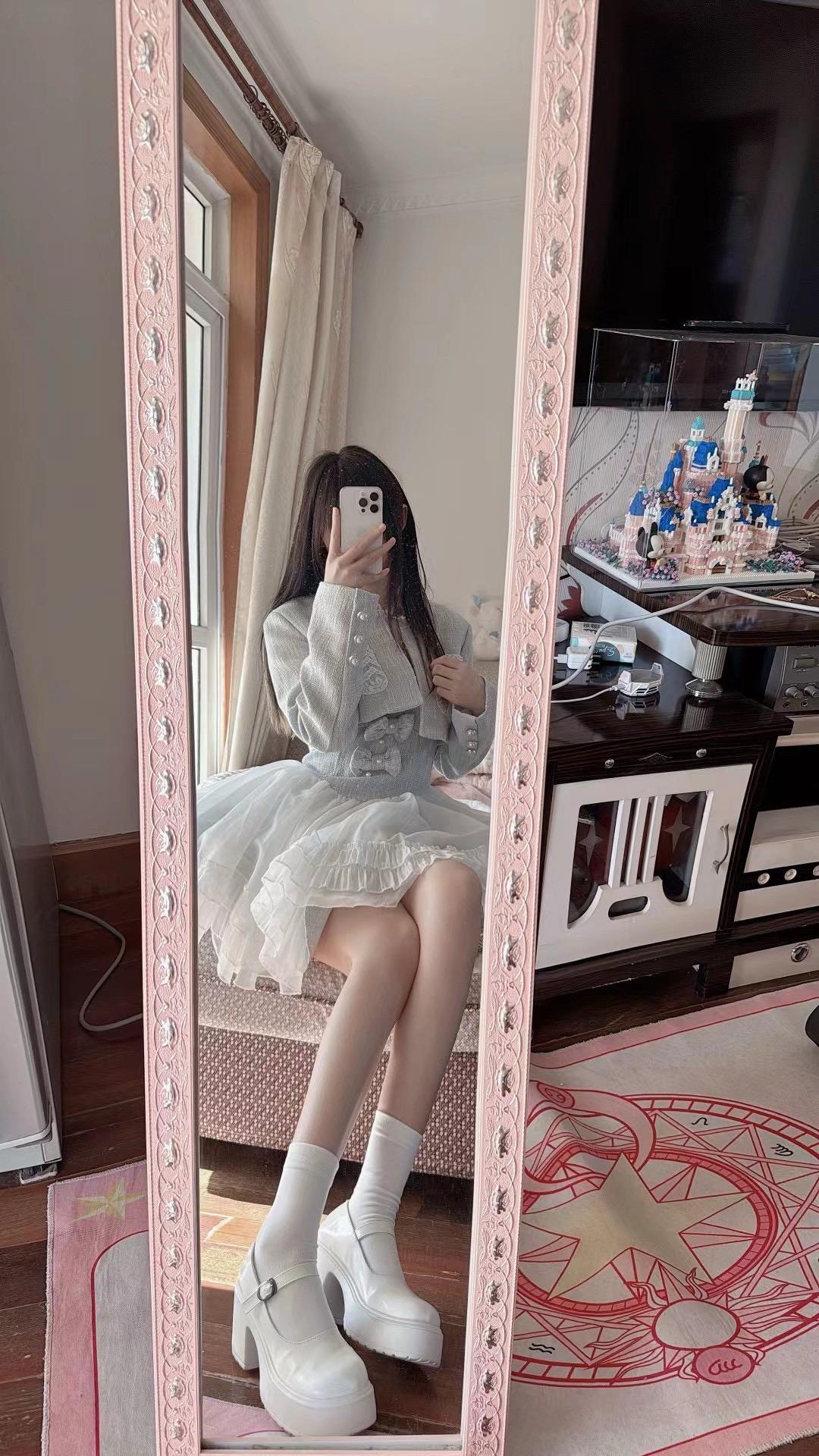 翻遍相册也要用上新歌