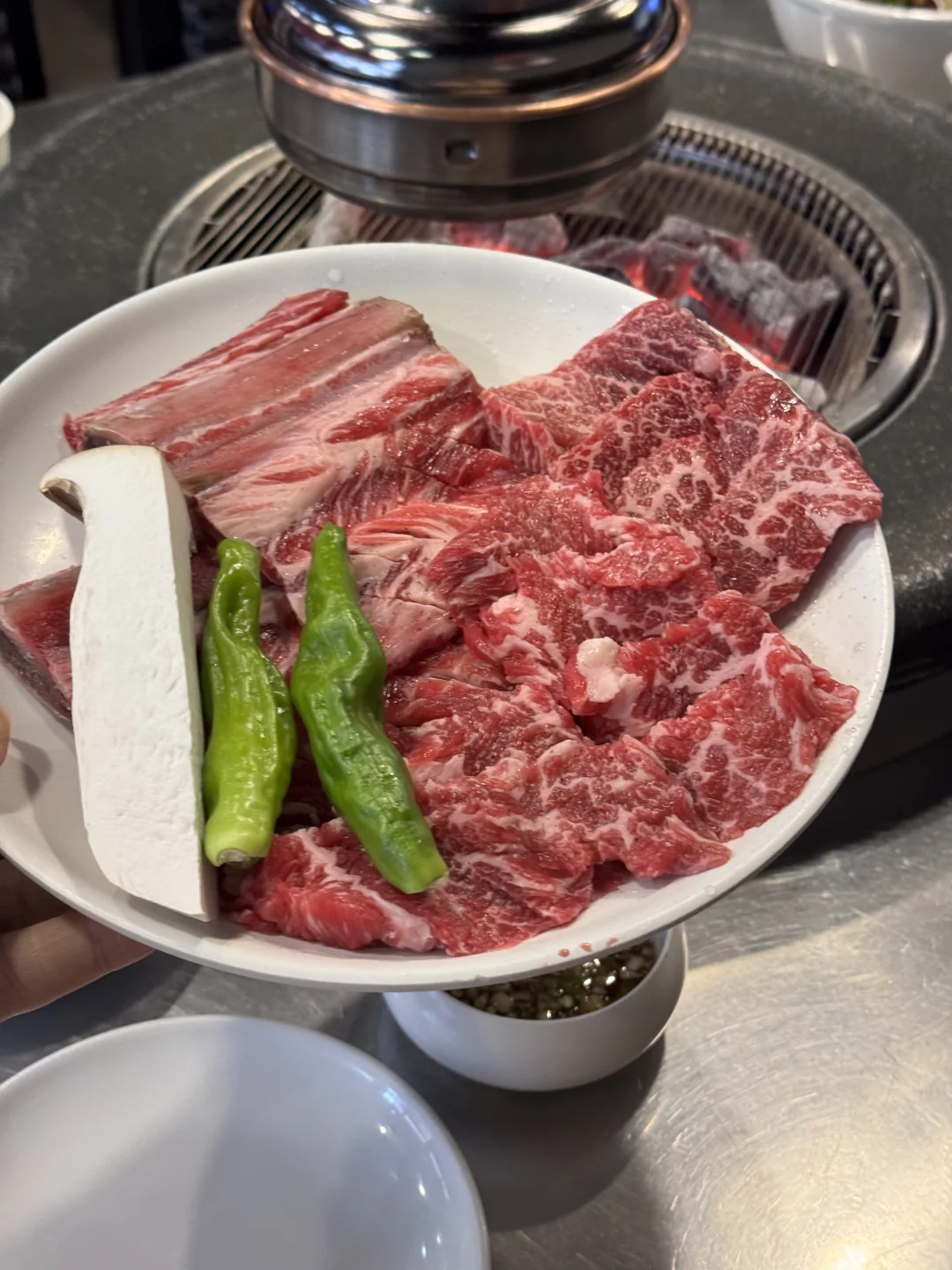 在新沙逛到腿疼但被烤肉店🥩安慰