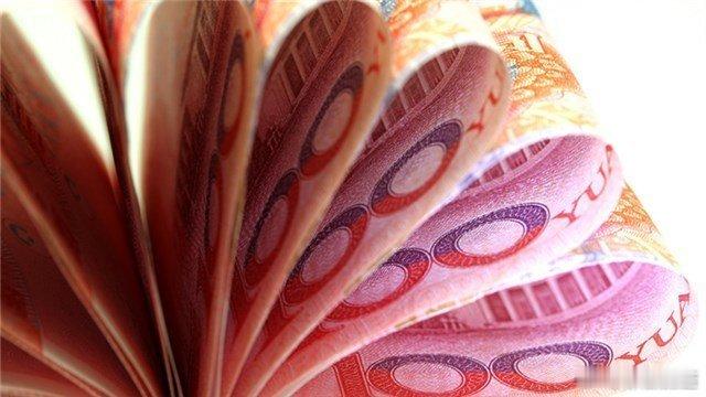 【财政部副部长郭婷婷：#2024年国家奖学金奖励名额将翻倍#】 财政部副部长郭婷