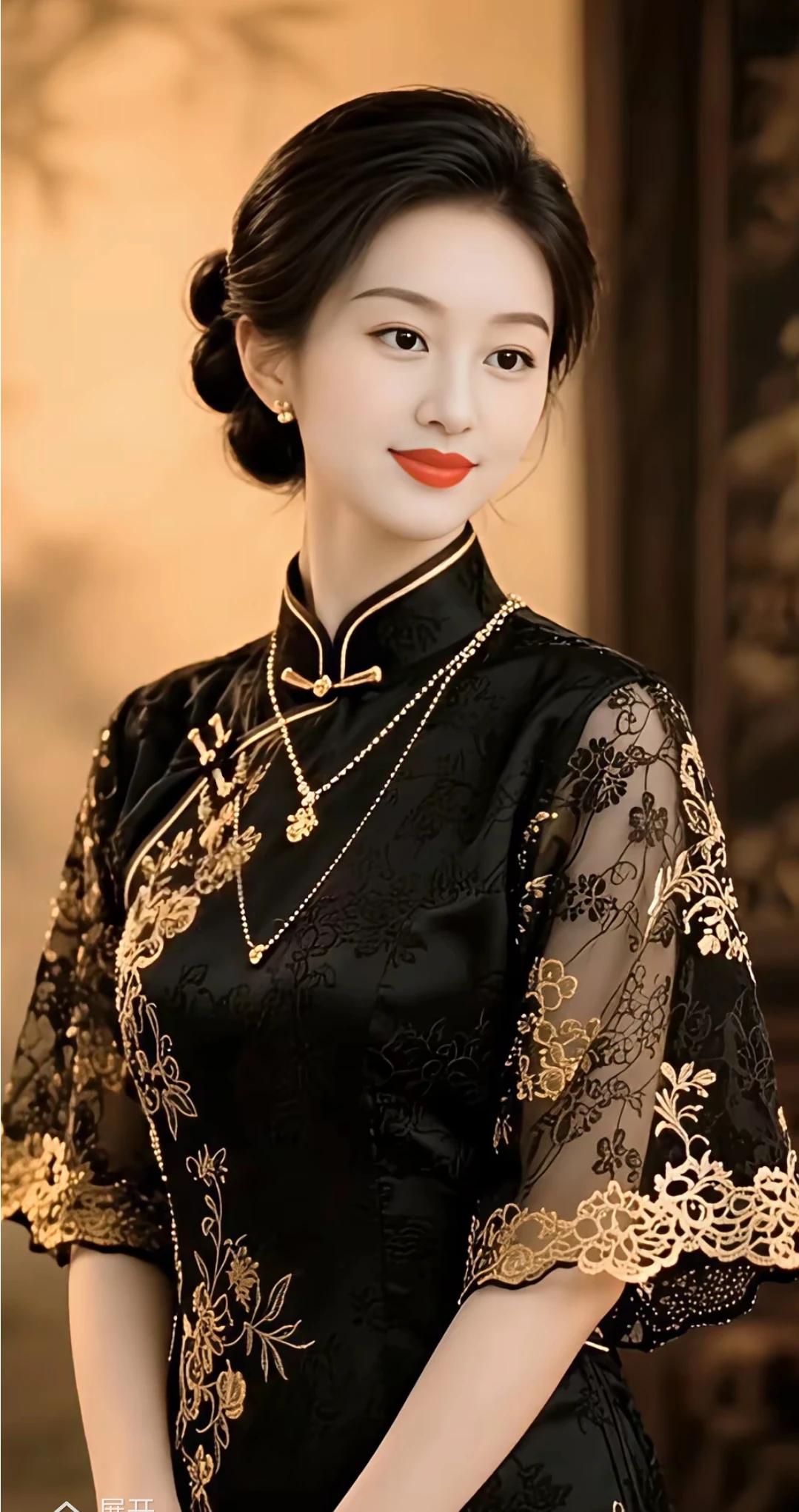 上联：红楼宝黛终成梦；
下联：三国魏蜀吴归晋。