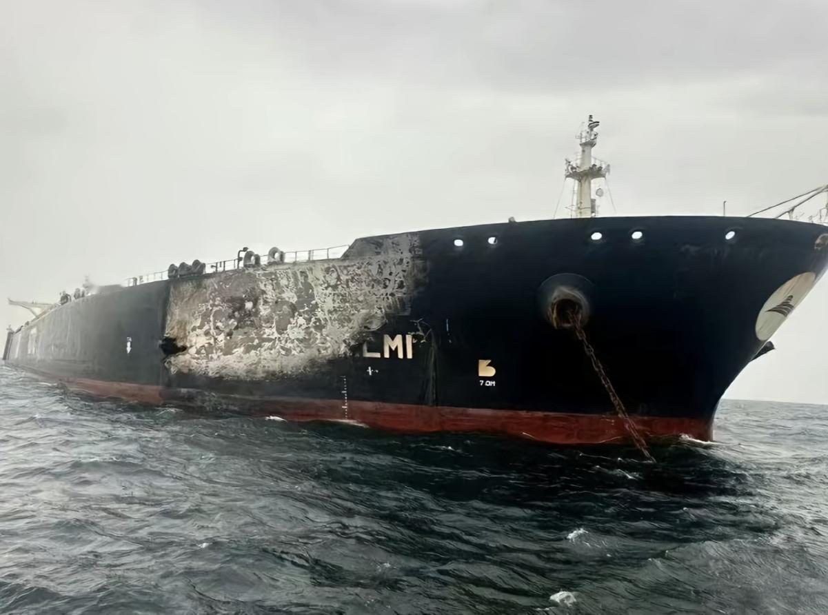 中东炸得越狠，日本跳得越凶，因为它间接暴露了日本的一个致命弱点。它的这个弱点，从