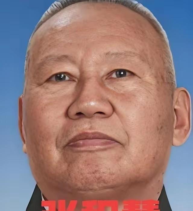 1978年，原空军副司令 张积慧被撤职，被关了两年后，转业的他，到成都420厂当
