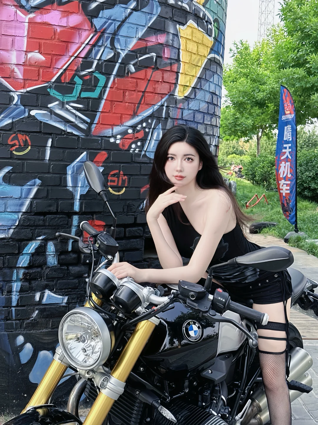 🏍️机车的浪漫就是一次只能送一个人回家