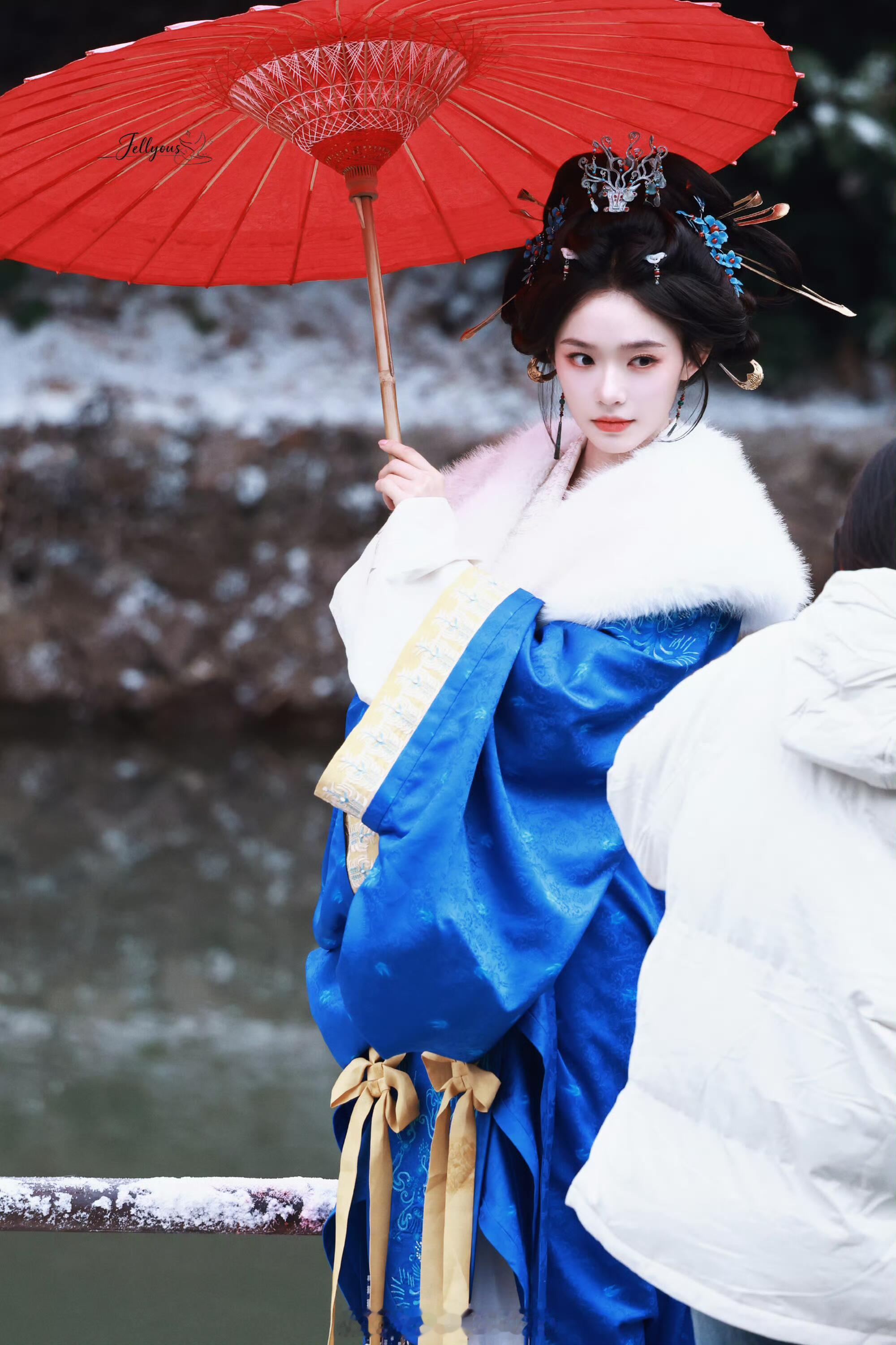 流量花的在拍古偶女主剧虞书欣《云初令》田曦薇《嫁金钗》王楚然《明月录》包上恩《窈