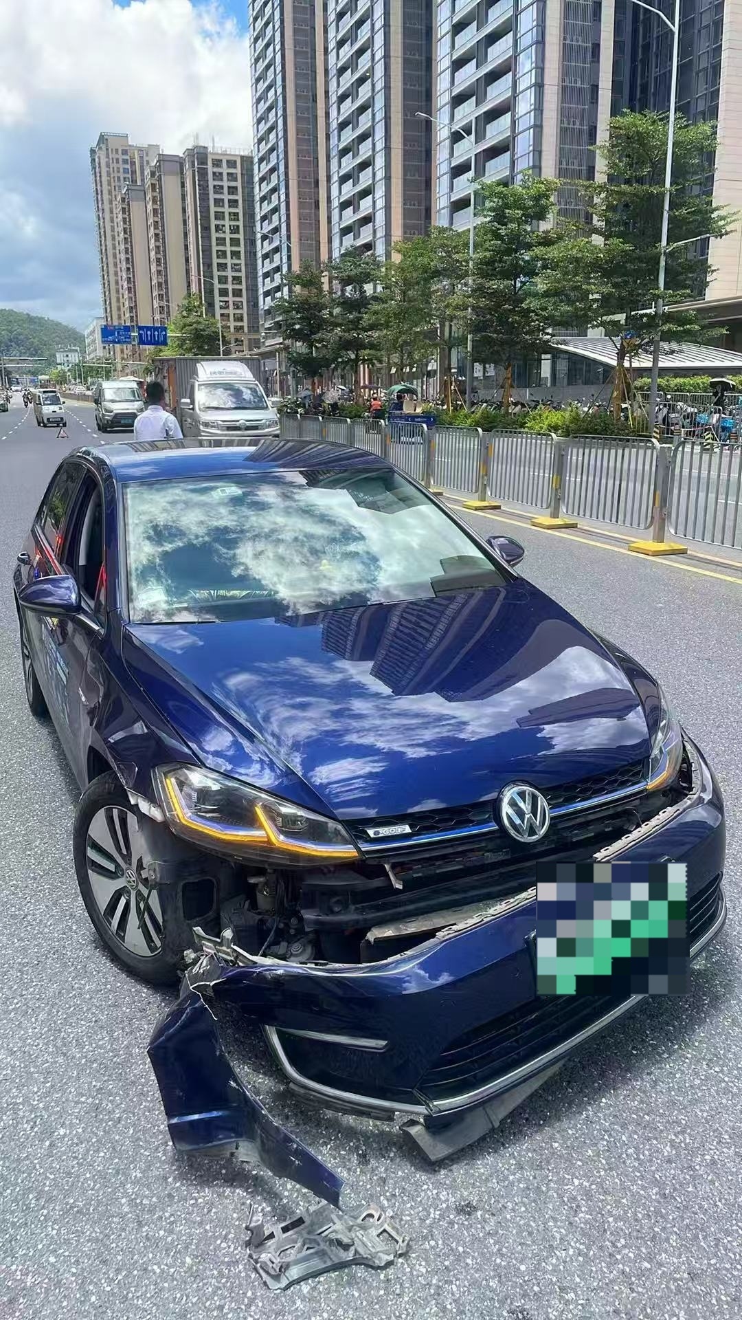 一个真实的故事我不是之前买过一台德国进口原装油改电 7.5 代高尔夫吗，对就是被