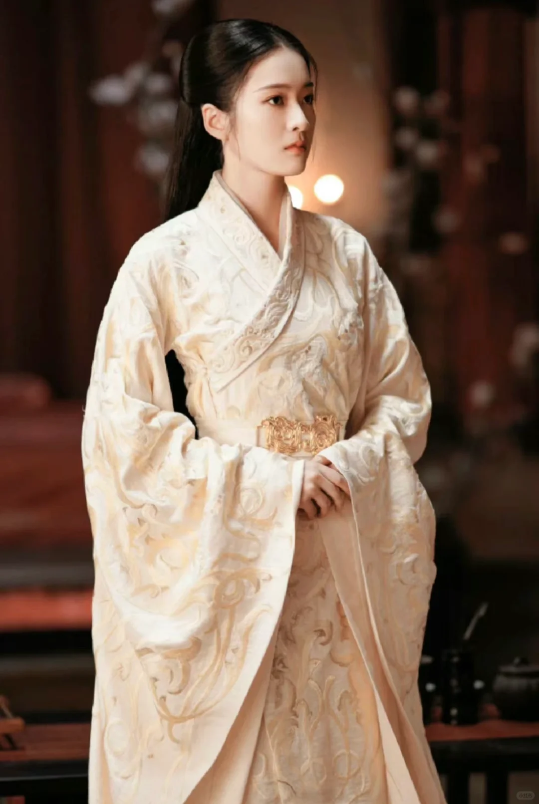 潘外怜是历史上首位女帝元姑娘的生母，北魏孝明帝的宠妃，孝明帝的皇后是他...