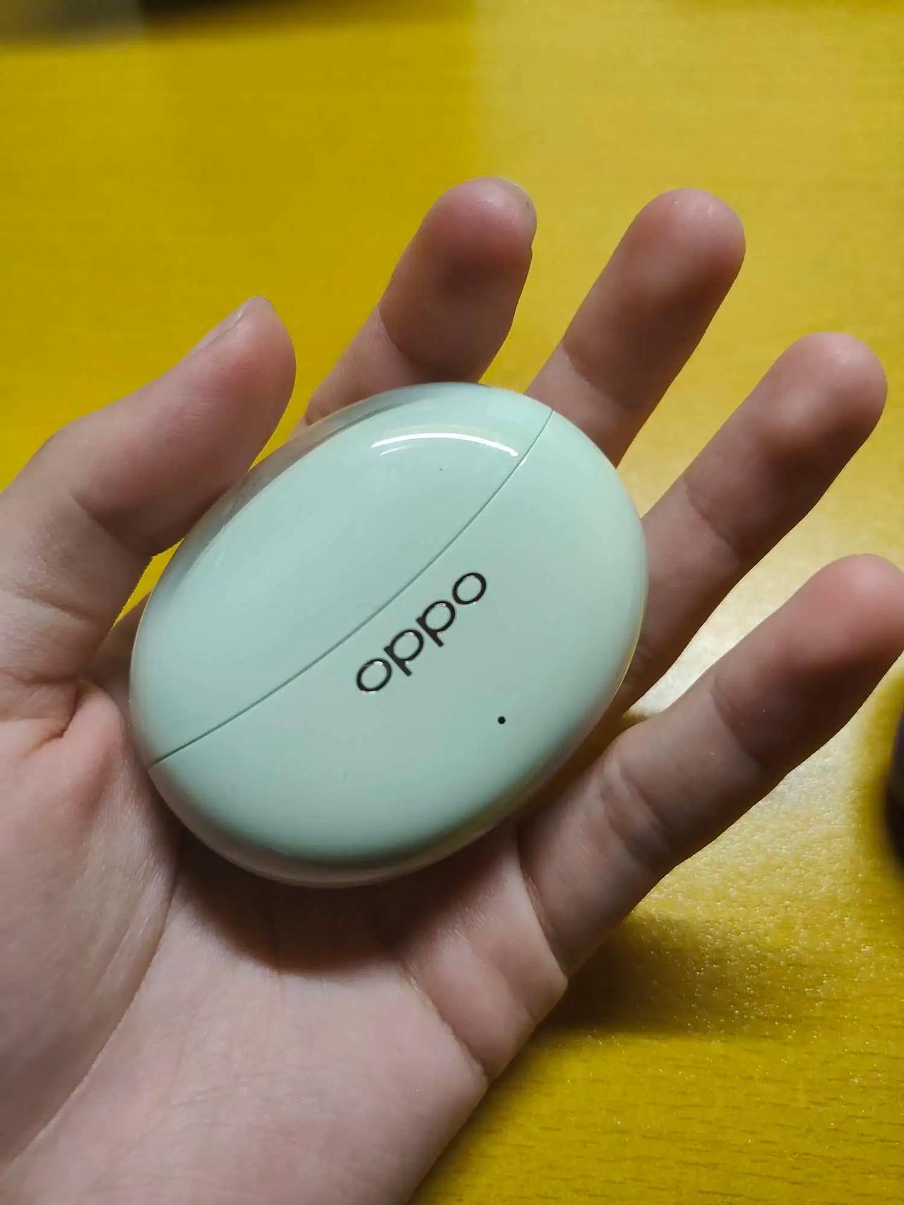 这应该是我今年买过最满意的耳机，体验有点出乎意料，一方面我本身用的OPPO手机，