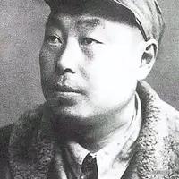 抗战时期，苏鲁豫边区民谚：“天不怕，地不怕，就怕碰见胡老大。”胡老大即开国少将胡