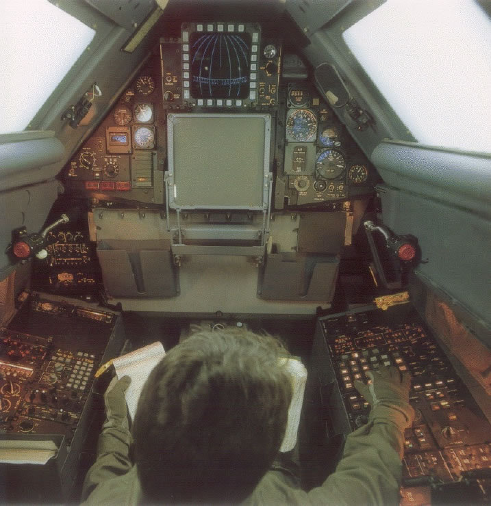SR-71的RSO（侦察系统操作员Reconnaissance Systems 
