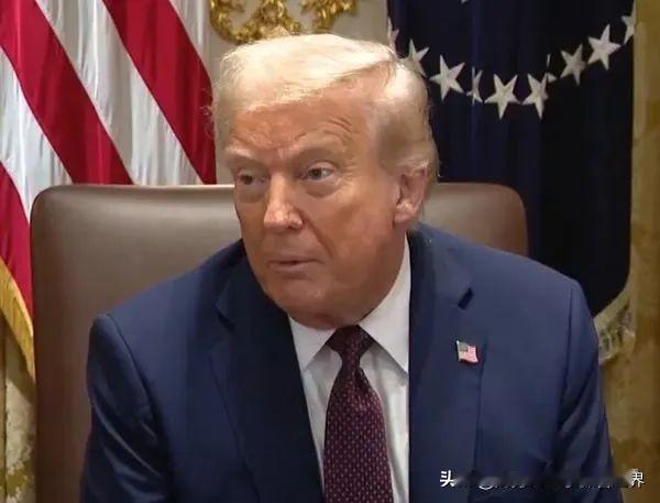 美国总统终于意识到中国留学生的重要性了！在美国移民局官员对中国留学生采取歧视性行